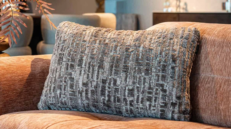 Decorative Pillows & Bed Throws